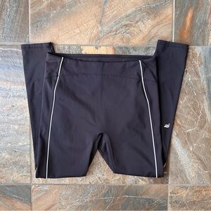 Fabletics Anywhere Motion365+ High-Waisted Piped Legging Women’s Size Large